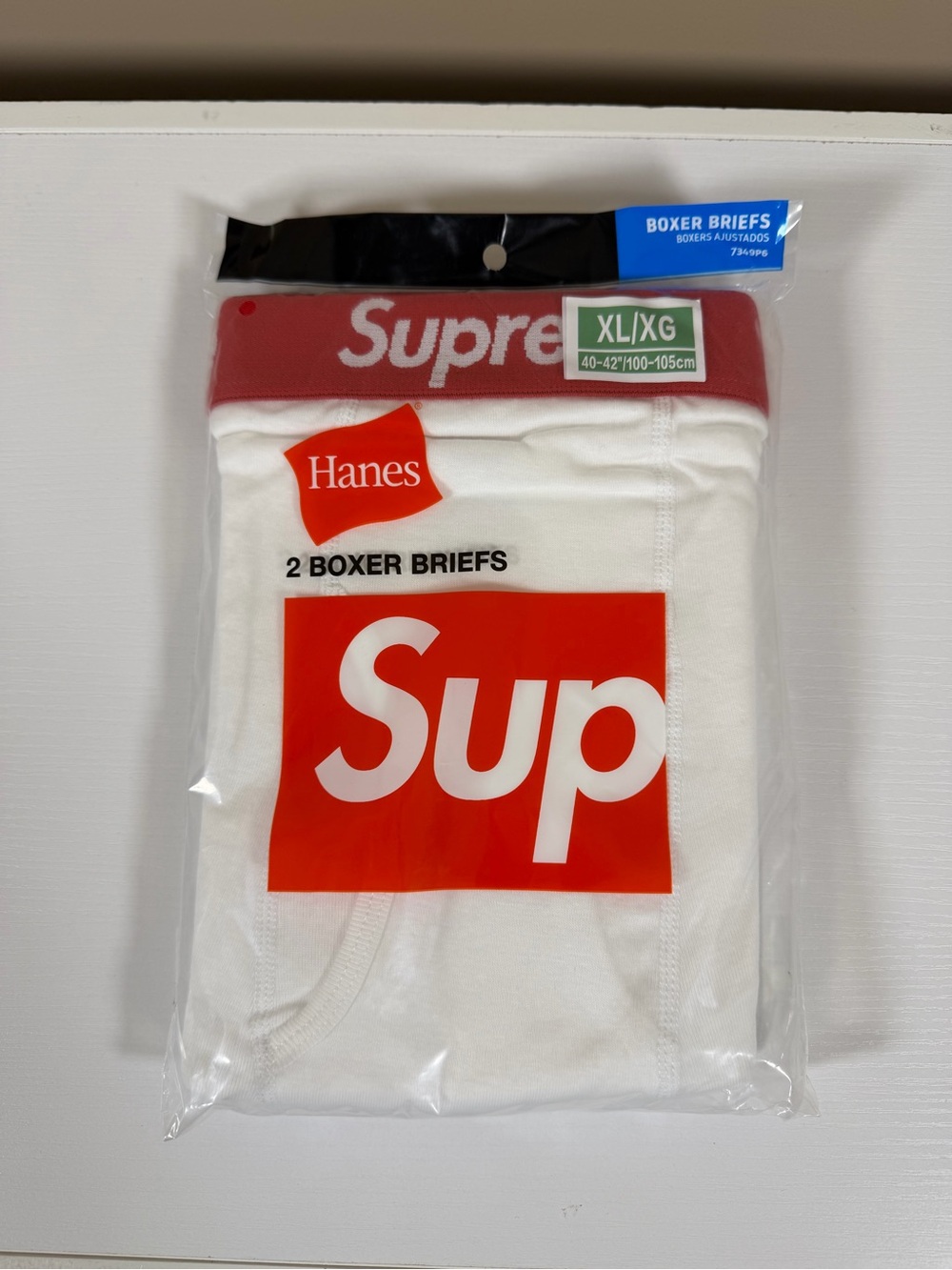 Supreme x Hanes Boxer Briefs – 2 Pack white
